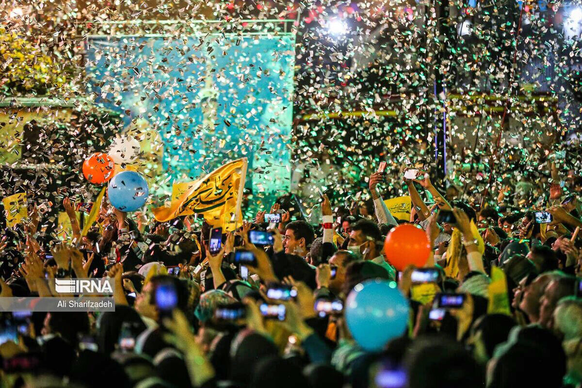 میدان مشق تهران میزبان جشن ولادت امام رضا (ع) میدان مشق تهران میزبان جشن ولادت امام رضا (ع)