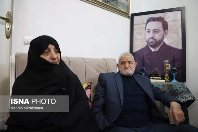 پای صحبتهای خانواده جوانی که مالک دلهای مردم شد پای صحبتهای خانواده جوانی که مالک دلهای مردم شد