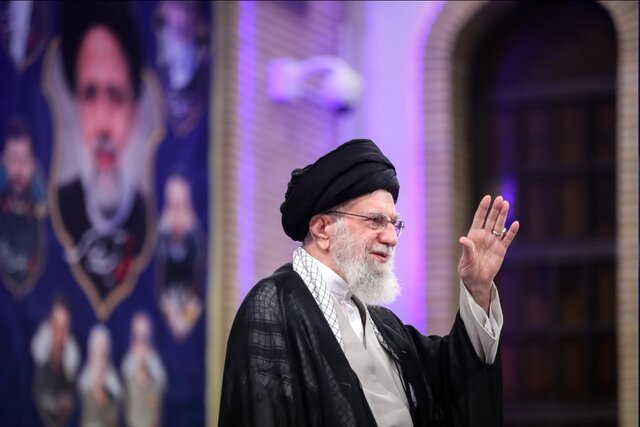 آغاز مراسم سالگرد شهدای خدمت درحسینیه امام خمینی آغاز مراسم سالگرد شهدای خدمت درحسینیه امام خمینی