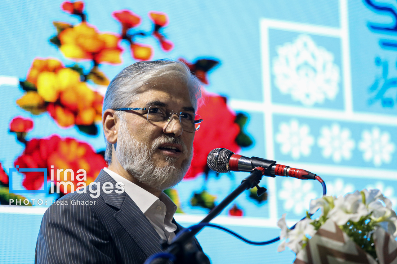 مساجد پایگاه تربیت مذهبی و فرهنگی جوانان است مساجد پایگاه تربیت مذهبی و فرهنگی جوانان است