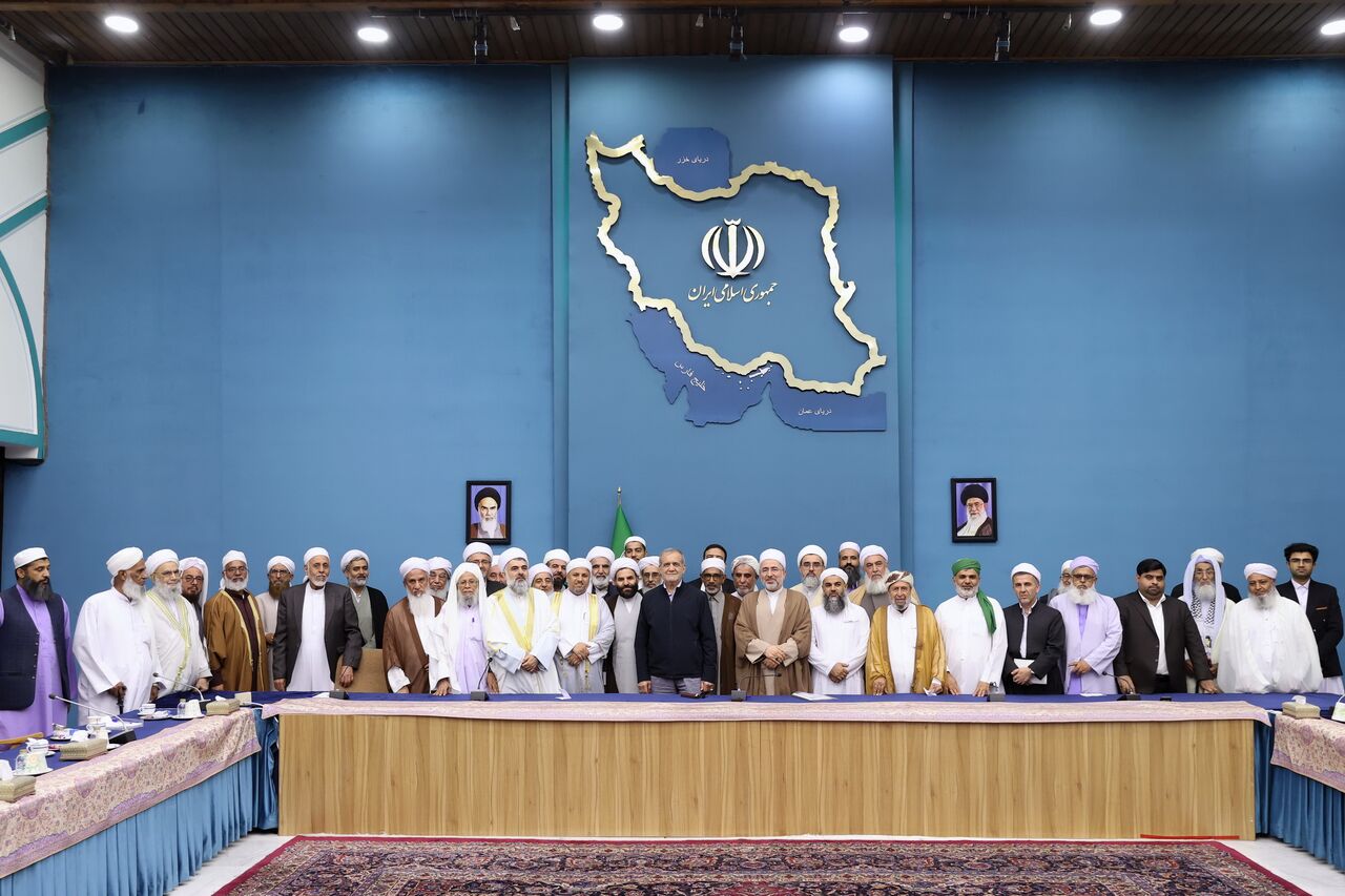 شکلگیری رنگین کمان اقوام و مذاهب در دولت وفاق شکلگیری رنگین کمان اقوام و مذاهب در دولت وفاق