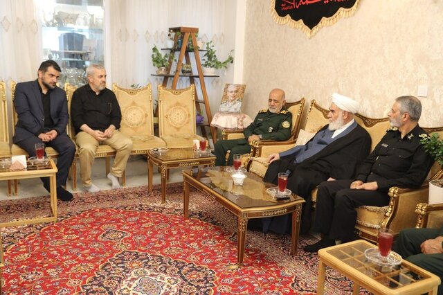 «افزایش چشمگیر سرمایه اجتماعی نیروهای مسلح» «افزایش چشمگیر سرمایه اجتماعی نیروهای مسلح»