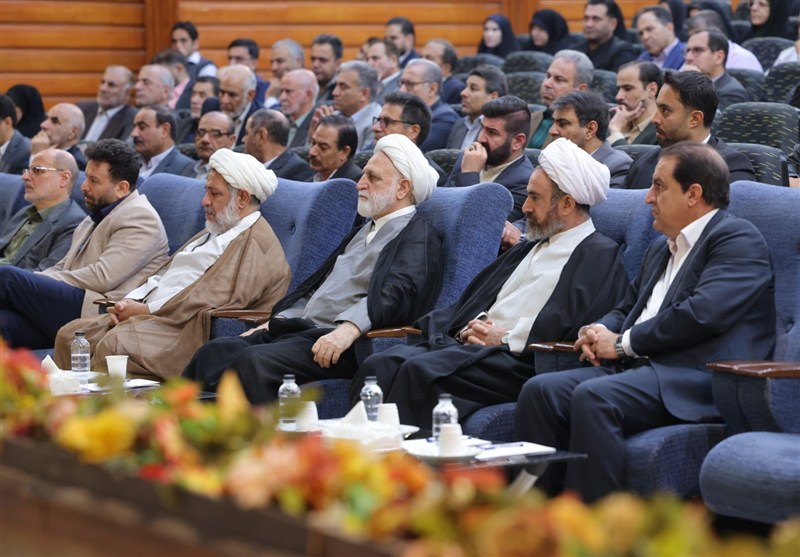 روایت اژهای از پرونده تخلفات بانکهای “آینده و سرمایه” روایت اژهای از پرونده تخلفات بانکهای “آینده و سرمایه”