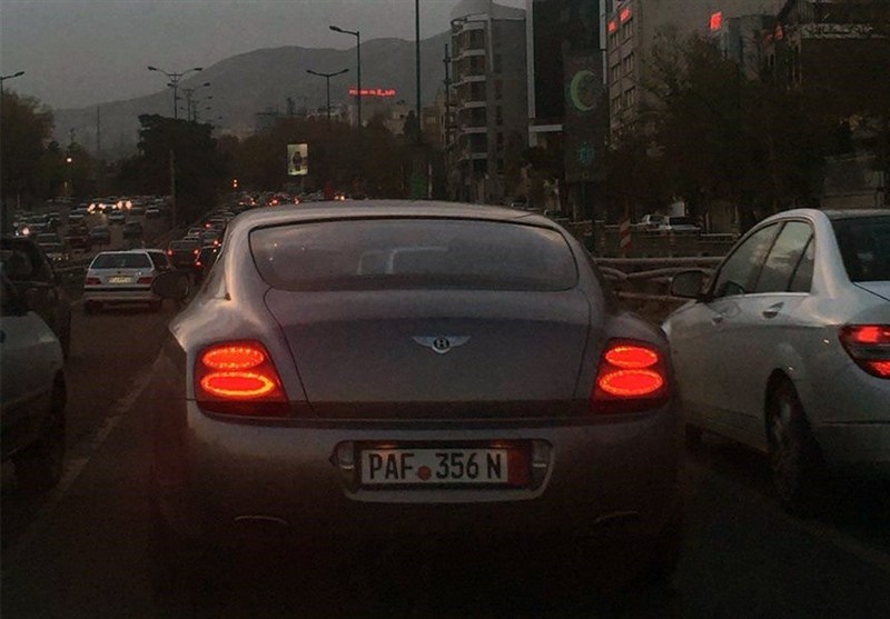 خودروهای لوکس با پلاک خارجی در ایران تردد میکنند خودروهای لوکس با پلاک خارجی در ایران تردد میکنند