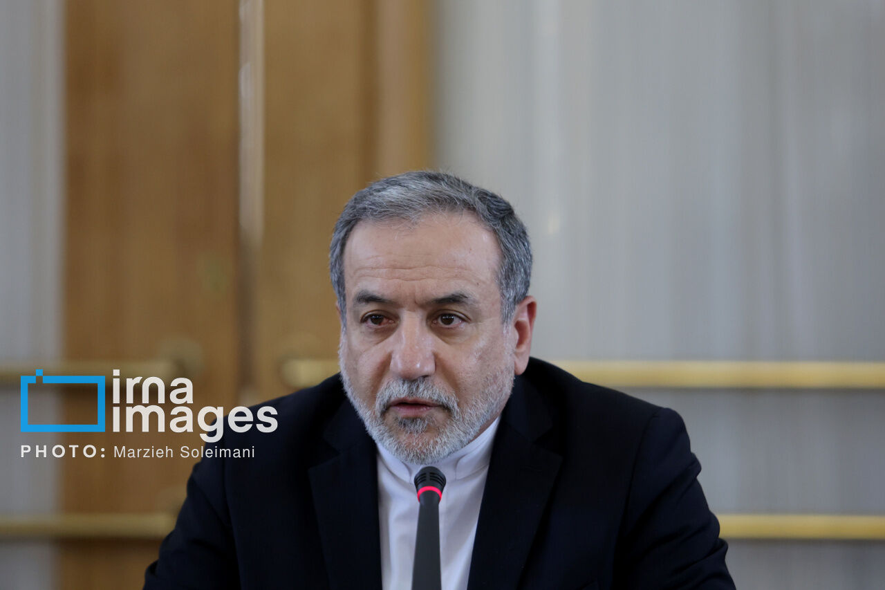حضور وزیر امور خارجه در کمیسیون اصل نود مجلس حضور وزیر امور خارجه در کمیسیون اصل نود مجلس