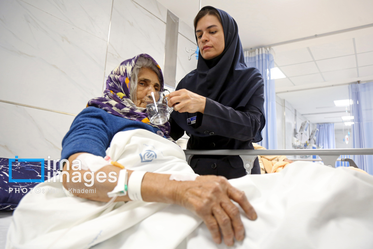 پرستاران؛ قهرمانان خاموش در زمانهای سخت پرستاران؛ قهرمانان خاموش در زمانهای سخت
