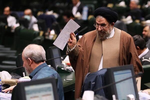 میرتاج الدینی: در دوران مدیریتم اشتباه داشتم میرتاج الدینی: در دوران مدیریتم اشتباه داشتم