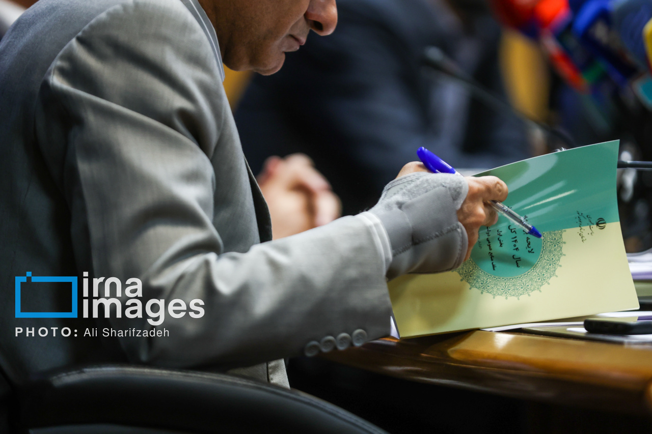 تورم مزمن و هزینههای سنگین دولت؛ تورم مزمن و هزینههای سنگین دولت؛