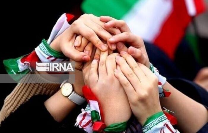 حفظ وحدت و پرهیز از تفرقه، دفاع ملی است حفظ وحدت و پرهیز از تفرقه، دفاع ملی است