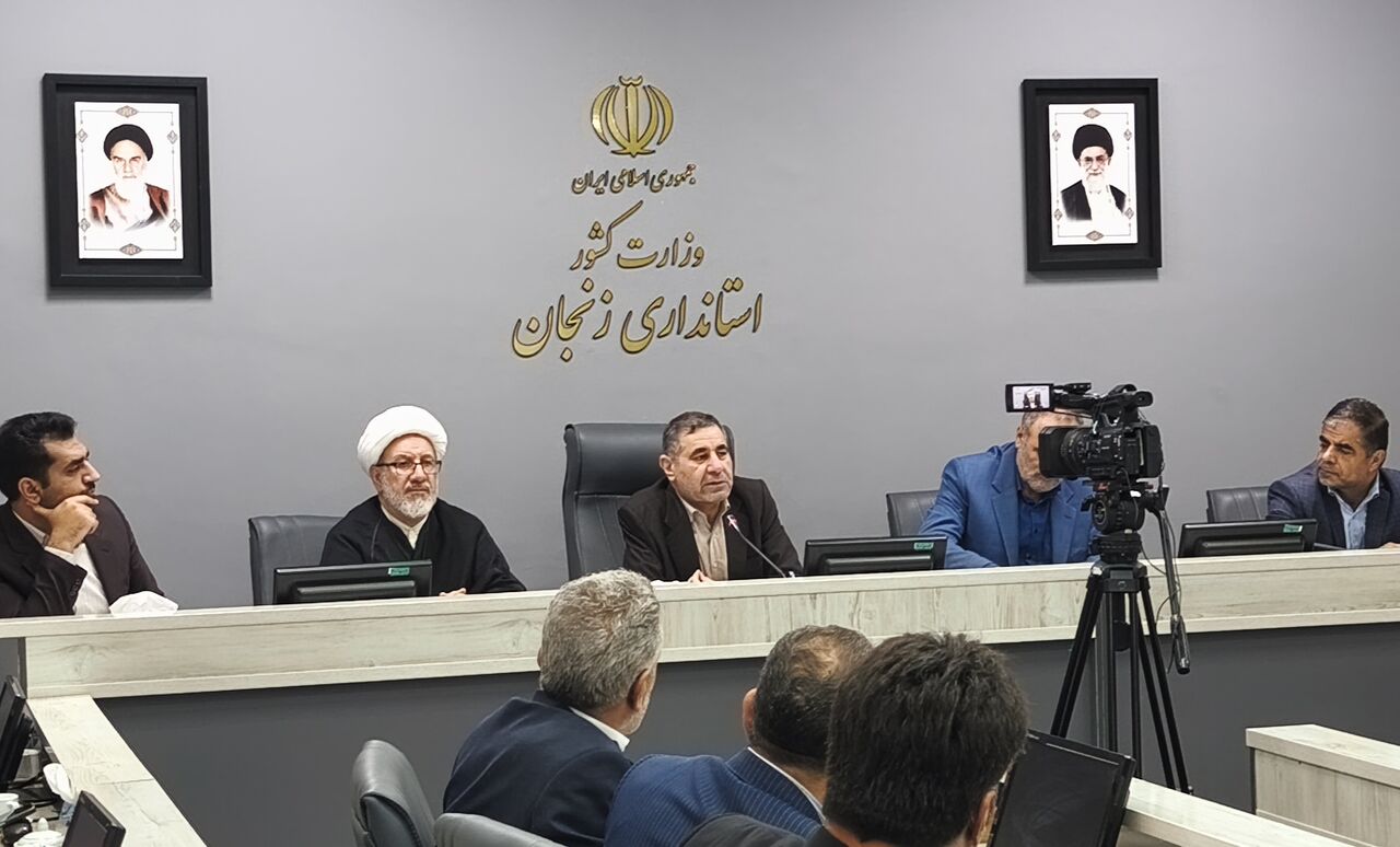 به دنبال ساختن دولتی کم‌هزینه و شیشه‌ای هستیم