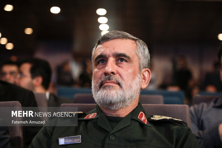 تصمیم تاریخی آیتالله خامنهای تصمیم تاریخی آیتالله خامنهای