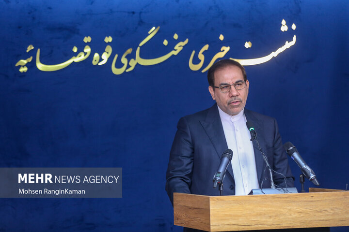 شبنم نعمت‌زاده همچنان متواری است