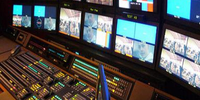 صداو سیما سالانه چقدر برای هر ایرانی خرج دارد؟ صداو سیما سالانه چقدر برای هر ایرانی خرج دارد؟