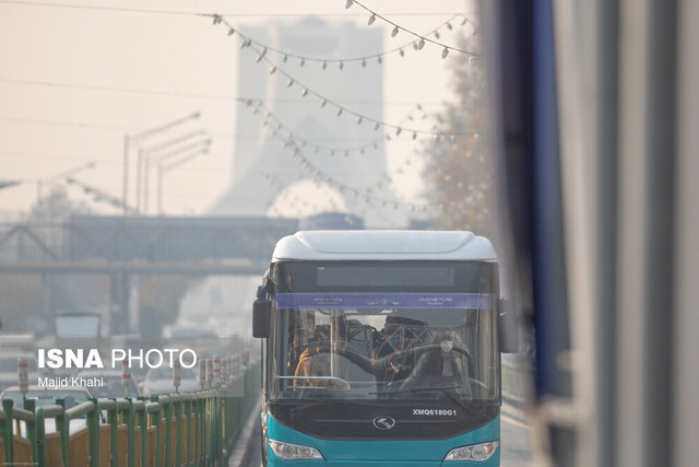 فیلم «ذرات مگنت در هوای تهران» غیرواقعی است فیلم «ذرات مگنت در هوای تهران» غیرواقعی است