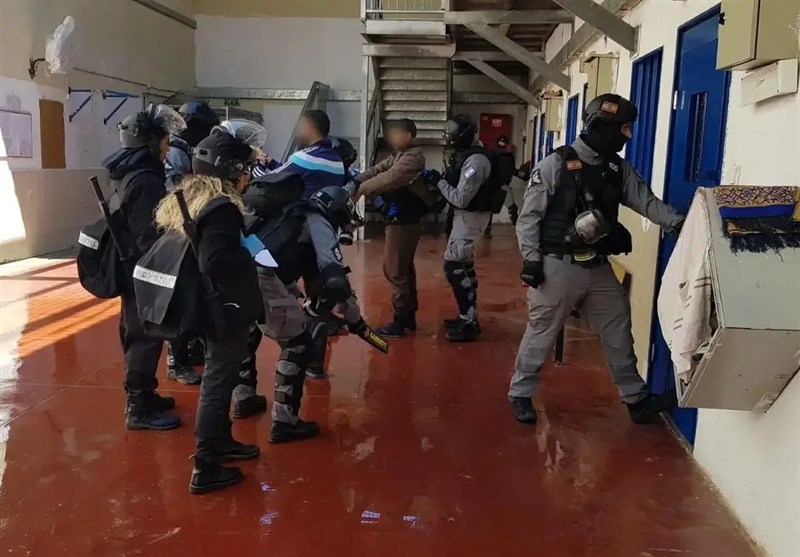 شرایط قرون وسطایی در زندانهای اسرائیل شرایط قرون وسطایی در زندانهای اسرائیل