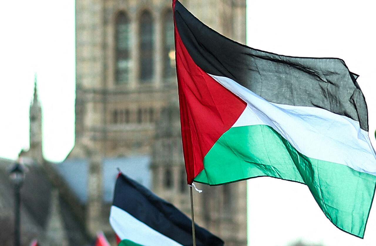 درِ آرشیوِ تلویزیون به رویم بسته شد