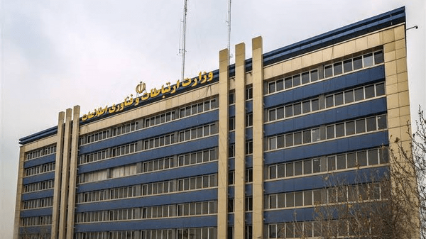 تکذیب عجیب وزارت ارتباطات درباره اینترنت