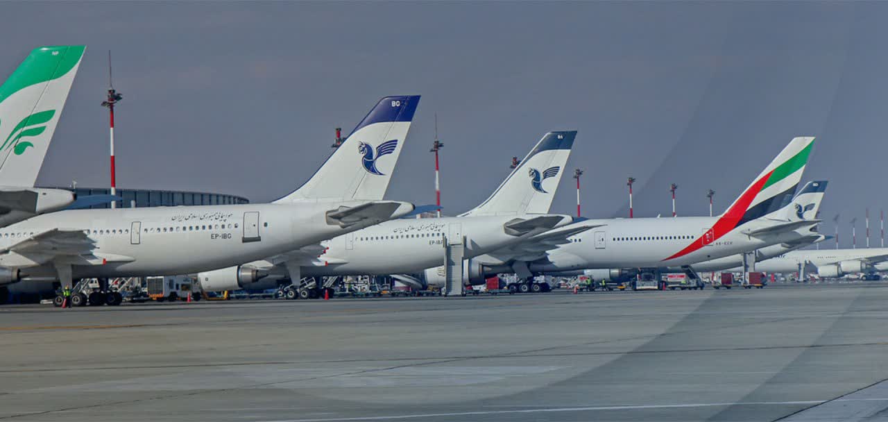 پروازهای داخلی و خارجی طبق برنامه در حال انجام است پروازهای داخلی و خارجی طبق برنامه در حال انجام است